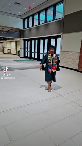 tant que tu as le souffle de vie ne desespere pas. Prends tes cendres et reconstruis toi. Le Seigneur à un plan pour toi 🙏