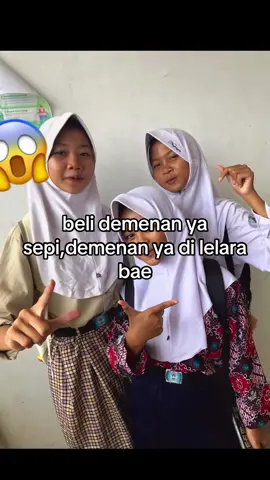 @peri kecill🧚🏻🧚🏻 @:( #hhh #ipx #fotolive #bismillahfypシ #epyepe #bantufollow #bantulike #4upage 