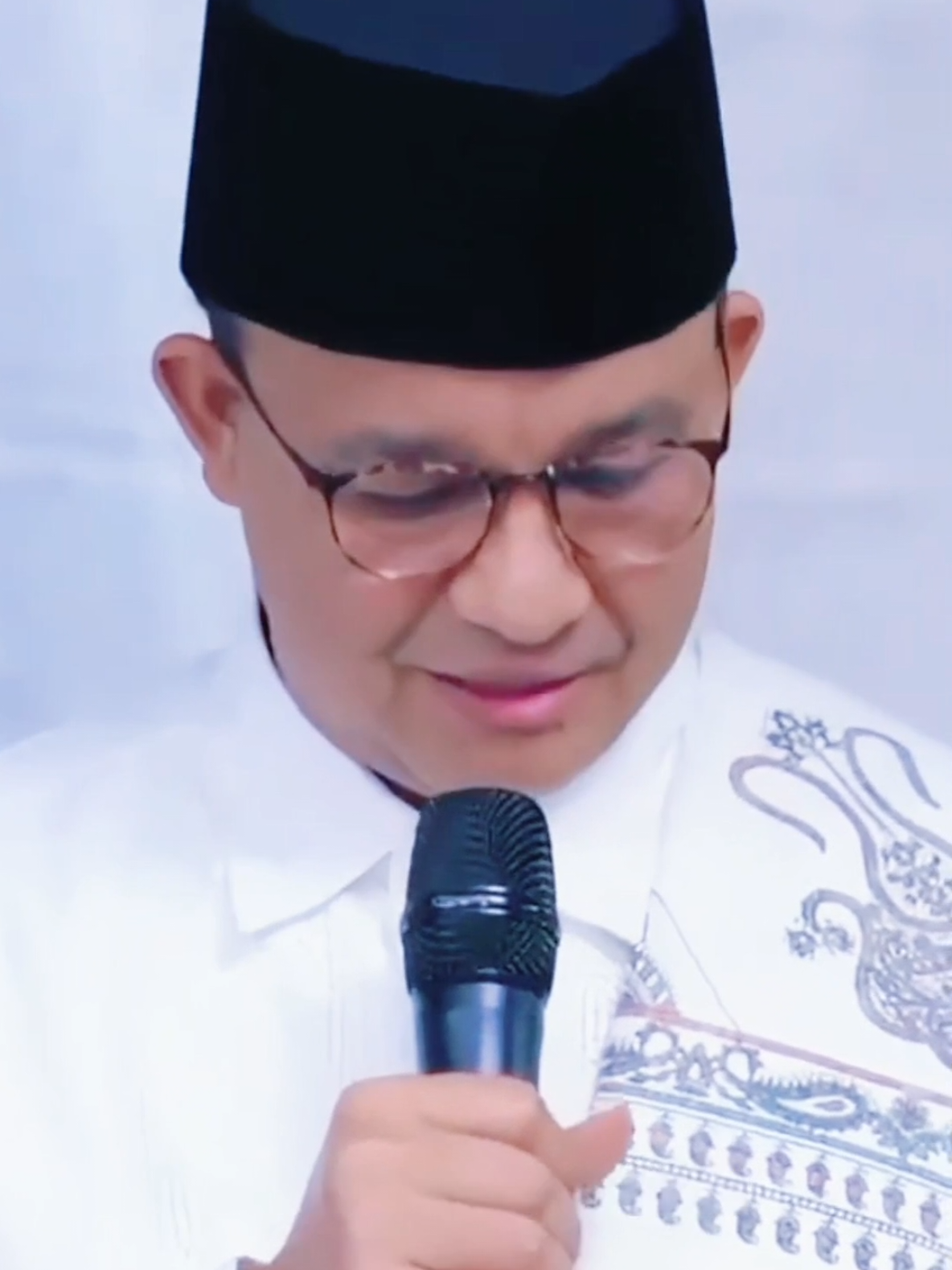 Anies Baswedan menghadiri maulid Nabi. #AniesBaswedan #maulidnabi #fypシ゚ 