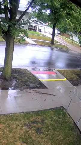 The lightning was so close that l felt uncomfortable. #lightning #satisfying #oddlysatisfyingvideo #asmr #usa 