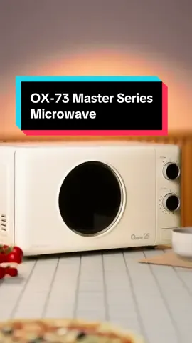Mau makan selalu terasa fresh & hangat? Microwave Master Series OX-73 hadir untuk bikin makanan kamu panas merata & siap bikin ngiler! Stay tuned — waktunya upgrade dapur kamu, karena pakai Oxone tidak pernah Wrong.  Dapatkan productnya di keranjang kuning 🔥 #oxone #microwave #heating #oxonemicrowave #EasyCookingWithOxone 