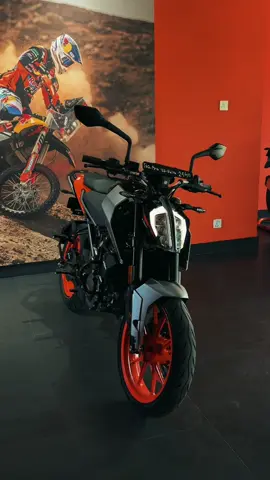 Visit us for best deals 🔥 Duke 200 New Model !!! #ktmreadytorace #ktmlalitpur #ktmnepal #ktmduke200 #duke200 