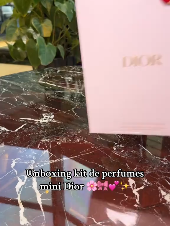 @dior mini perfume miss dior🎀 #missdior #dior #fyp