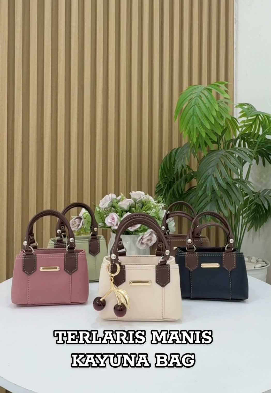 TERLARIS TASMINIATUR KAYUNA BAG❤️❤️❤️ #belilokal #tasminiatur #taselempang #taswanita #fyppppppppppppppppppppppp 