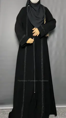 Suka banget sama abaya yang bisa 2 style kayak gini #abaya #abayaouter #gamiskekinian #gamismurah #gamislebaran 