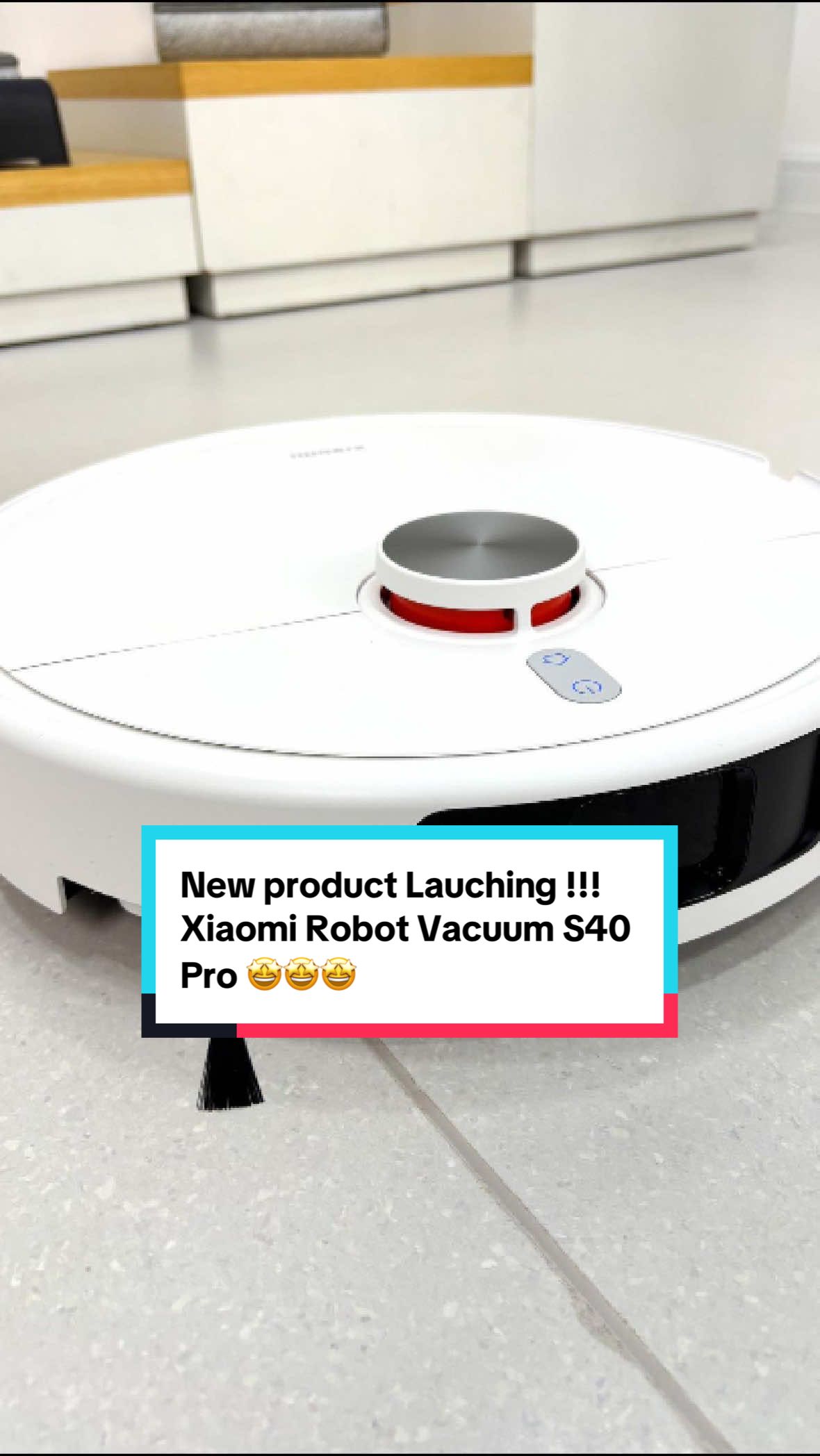 New product Launching !!!!😎😎😎Xiaomi Robot Vacuum S40 Pro 😏😏😏 ✅Dual Edge -Cleaning system :Mechanical arms with extendable side brush and mop pad deliver millimetre-level corner and wall cleaning  ✅Powerful Suction Performance 15000 Pa suction  ✅Dual Rotary Mopping: Two mop pads rotating at 180 rpm with adjustable water flow for deep ,hand like cleaning  #robot #appliance #homeappliances #unboxingvideo #fyp 