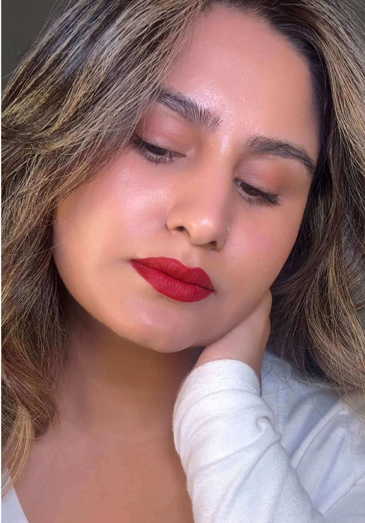Not sure how I feel about this 🫣👄  #redlips #browngirl #lipcombo #holidaylips #fentybeauty 