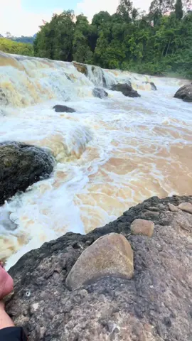 Riam Tesset Desa Rantau Bumbun Kec. Kalis