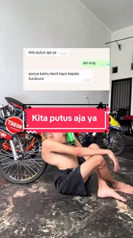 Nasib cowok bengkok