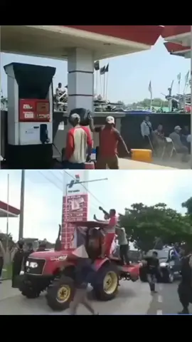 #makin susah aja ni rakyat,sekalian aja bawa kapal nelayan ke spbu