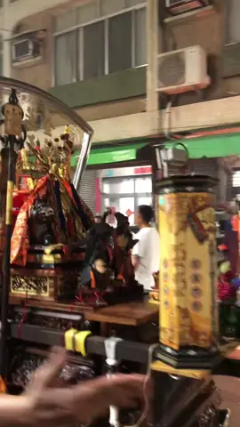 麻豆金蓮寺  #麻豆金蓮寺  #麻豆尊敬堂 #乩童 
