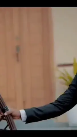 ilwaad quruxey ogoow #faysalmuniir #somalilandtiktok #songlyrics #somalimusic #fy #fypage #viraltiktok #songs #somalitiktok #lyricsvideo #music #trendingsong #fypage #marishbeauty🇺🇸🎧🎤🎵 