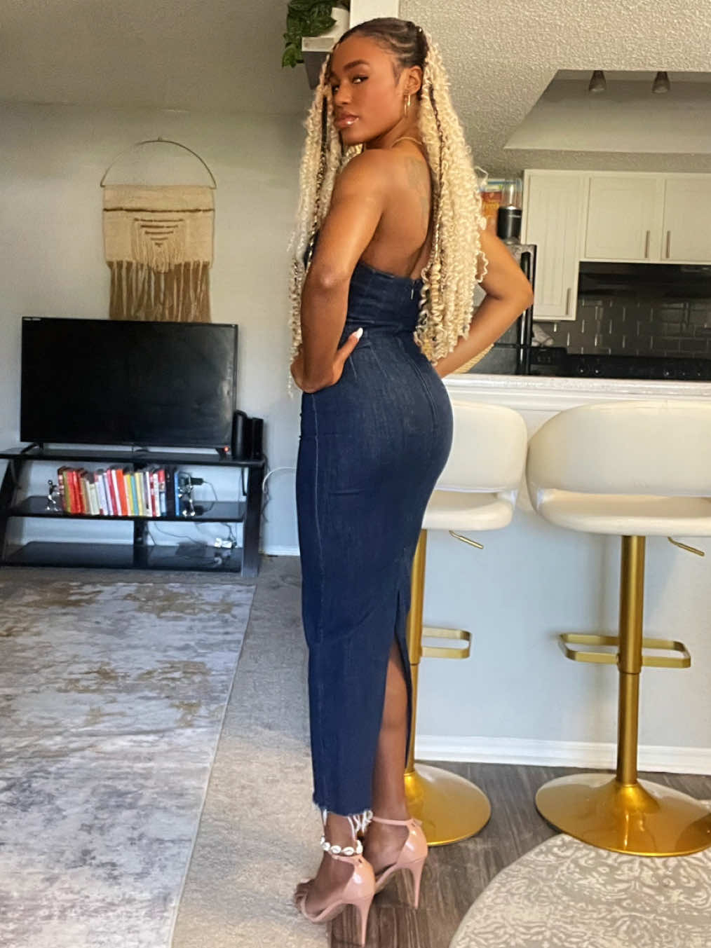 Wait for it.  @ZARA  #OOTD #zaradress #fashiontiktok #maxidress #denimdress 