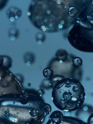 Extraordinary hydration, brought to you by science. Hydrate faster and better with Liquid I.V.