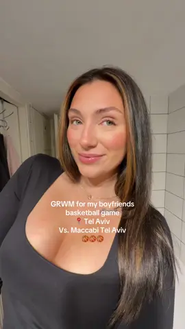 Hi guys!!! i have missed you so i decided to make a chit chat grwm to go to Tel Aviv ! Drop your Tel Aviv recommendations for us in the comments🥰👀