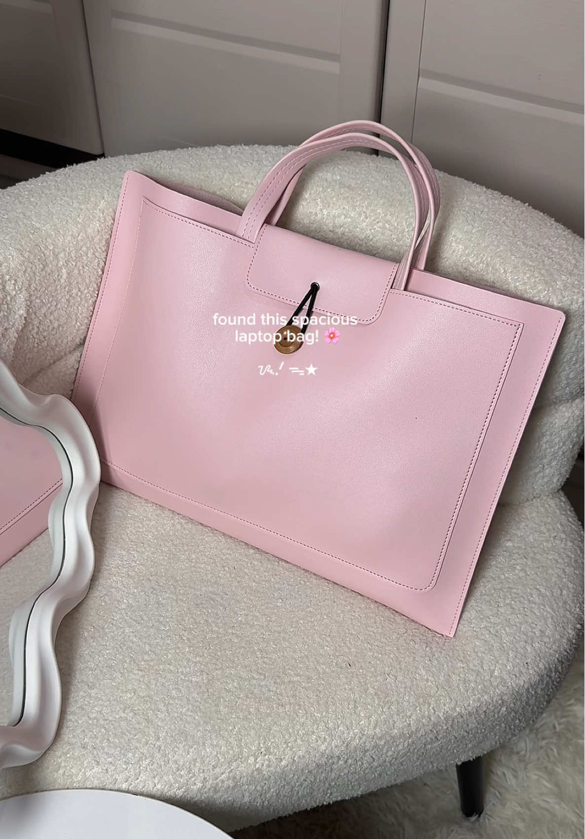 Hindi lang lagayan ng laptop, lagayan din pati chargers 🥰 #laptopbag #handbag #bagforlaptop #officebag #bags 