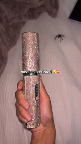 Haare in Schule glätten und so 🫶🏻 #girlfriend #girlfriends #boyfriend #beauty 