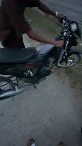 #bombabeat #raider150fi #fyppppppppppppppppppppppp #fypageシ 