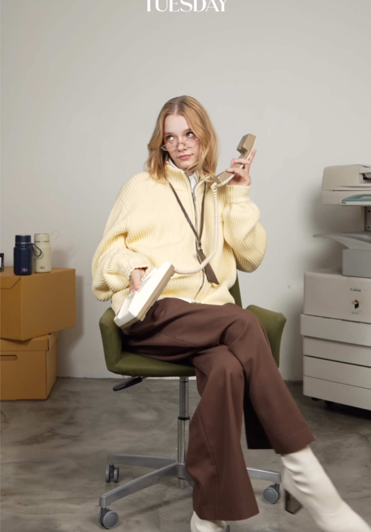 From Monday to Friday, the workweek moves fast and your style moves even faster. The Office Collection drops on Sep 30, 2025, at 12:00 PM (GMT+7) via: 🌐 Website: alwayswonder-co.com 🔗 LINE Shopping: alwayswonder.co #AlwaysInOffice #AlwaysWonder 