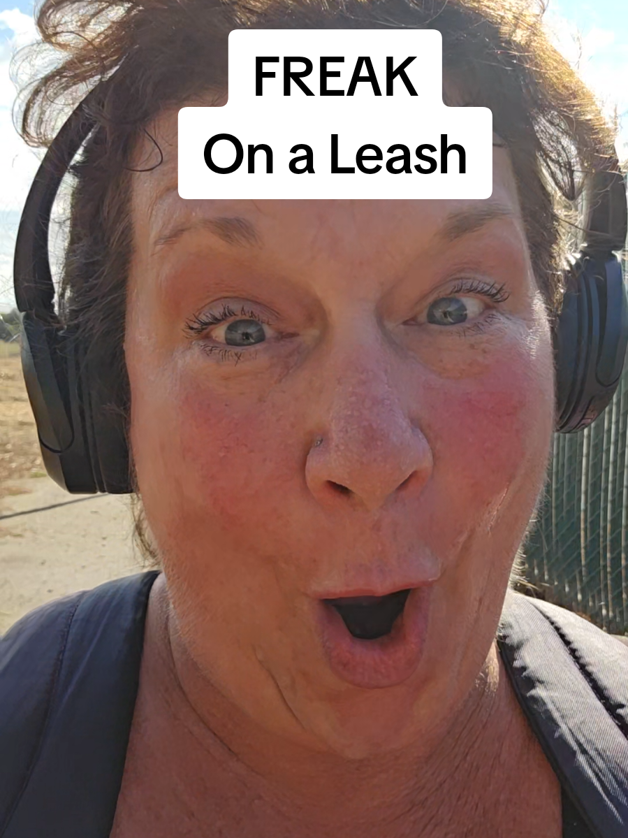 Great Song! I almost 💀  thanks for suggesting @Jessy ♌️  Day 61 of getting outside of the house to beat my depression ♡ #runtok #Running #slowrunner #lipsync #GlowUp 