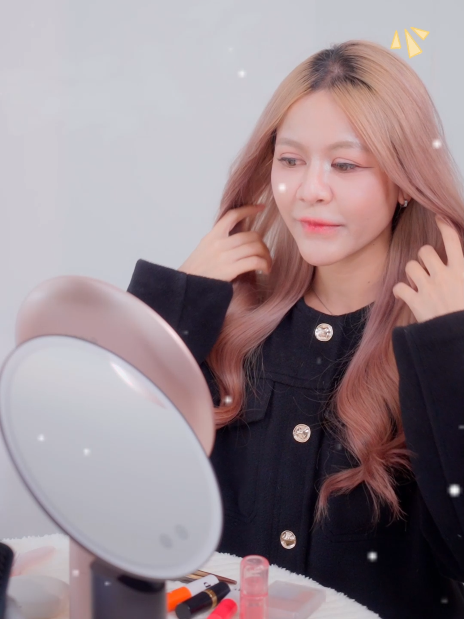 กระจกแต่งหน้าที่คุณต้องมี^^ #กระจกyoole#tiktoknews#tiktokshop#รีวิวบิวตี้ในtiktok#บอกต่อ#รีวิวปังราคาล็อก#ราคาดีทุกวัน#รีวิวปังราคาล็อค#รีวิวปัง#TTSMallLetsGold#มอลล์ดังคลิปปังรับทอง#paydaysale#yoole#yoolethailand#yooleyourlife#Yoole#เทรนด์#เทรนด์วันนี้#ไดร์เป่าผม#หวีไฟฟ้า#กระจกแต่งหน้า#พัดลม#กระจก#หวี#โปร#ช่างแต่งหน้า#กระจกวิเศษ