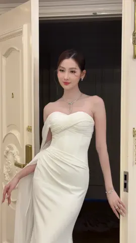 Khúc đó huh cái gì vậy ta😝 #volequeanh #missgrandvietnam #tiktokgiaitri 