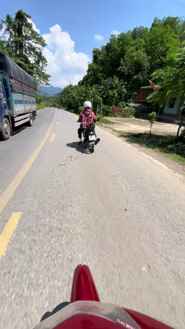 Chạy đèo vẫn êm ru 🤣 #xuhuong #tourlientinh✈️ #tuoring24h✈️ @𝐕𝐚̆𝐧 𝐍𝐡𝐢𝐞̂̀𝐧(𝟐𝟖)🍁 