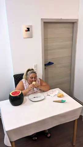 #surprisegift #creative #funnytiktok #prank 