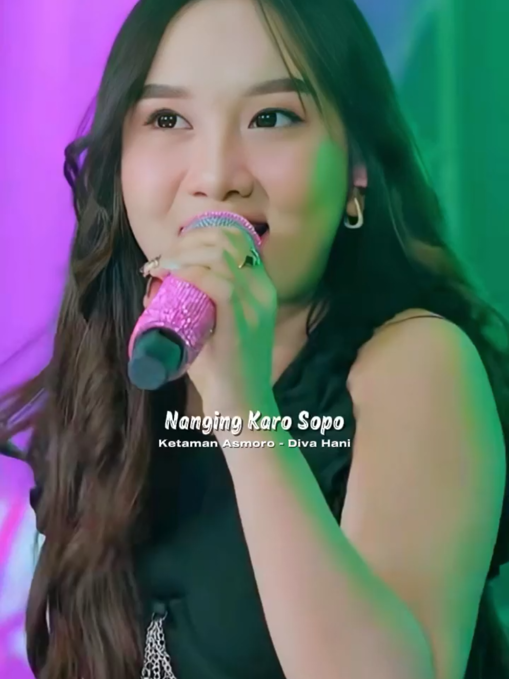 Bingung rasane atiku.. eeh aah eehh💃🏻🕺🏻 ♪ Ketaman Asmoro ♪ @hanikuu17  #liriklagu #ketamanasmoro #divahani #foryoupage #fyp 