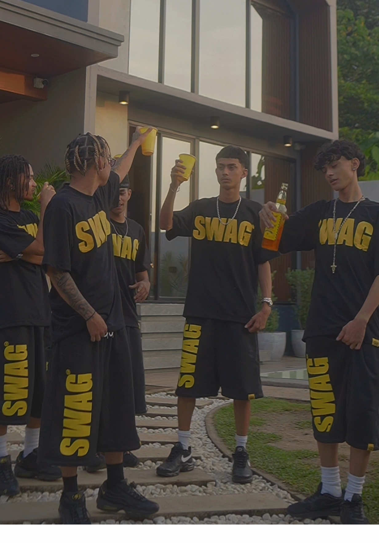 OVERALL YELLOW SWAG 4LIFE | NOW BACK IN STOCK, SWAG! #UnionSwag #SWAG4LIFE #fashion #Outfit #fyp 