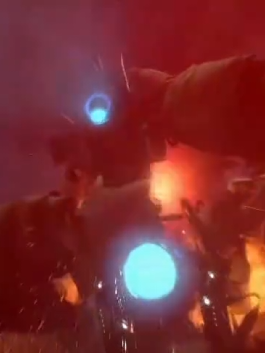 titan cameraman vs titan tv man 