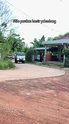 Mobil lansir 4x4 rsc custom 28 palembang#taft #l300 #traga #panter #lansirsawit 