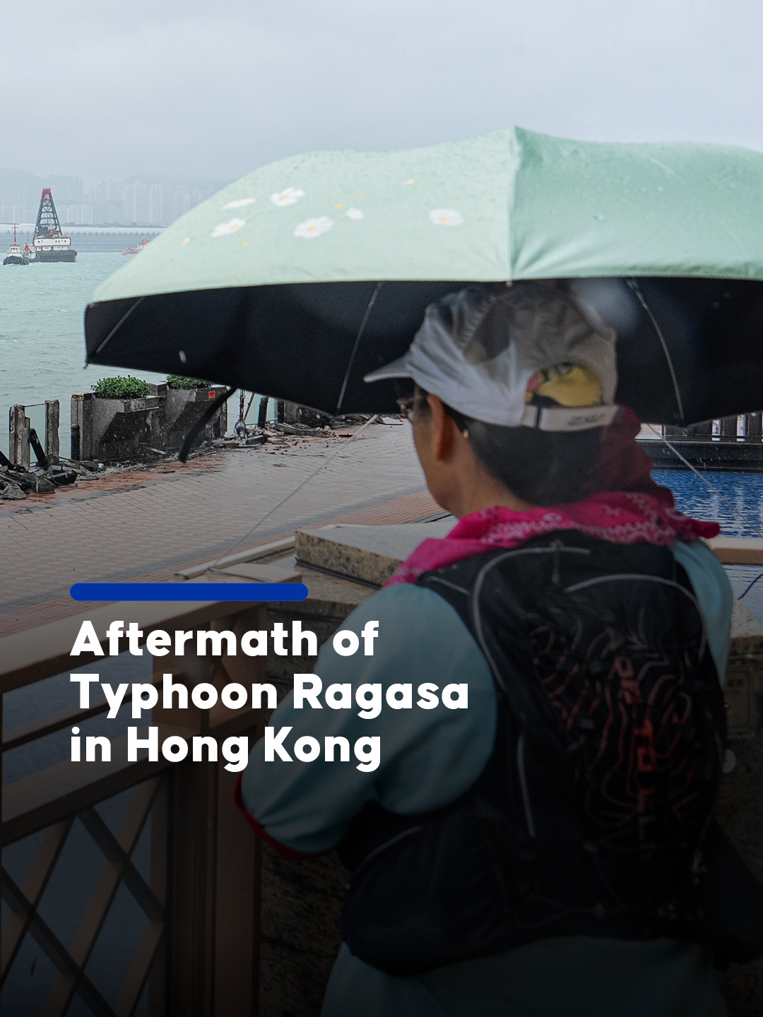 Residents continued their daily lives, clearing the fallen trees across the city in the aftermath of Typhoon Ragasa in Hong Kong   💢 Typhoon Ragasa forced the evacuation of one million people in southern China's Guangdong province, injuring at least 82 in Hong Kong, and causing 15 deaths in Taiwan #ragasa #typoon #hongkong #china #taiwan