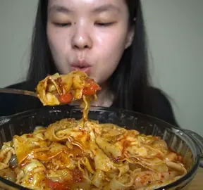 Mukbang seblak pangsit tulang rangu (Yt:Nicolle Angelya) #nicolleangelya #seblakpedas #pangsittulangrangu #mukbangvideo #mukbangeatingshow 