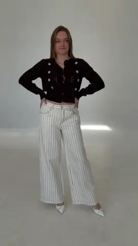 Начало путь модели🙈 Всево лишь месяца 3 прошло Так что кроме танцев, рисования есть ещё - моделинг часть1 #model #modelspb #modelRussia 