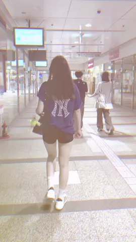 mình không cần xin vía có người yêu🥴 mình nhả vía độc thân ạ 😅