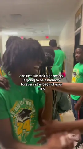 Time flies so fast wth #foryoupage #viral #blowthisup 