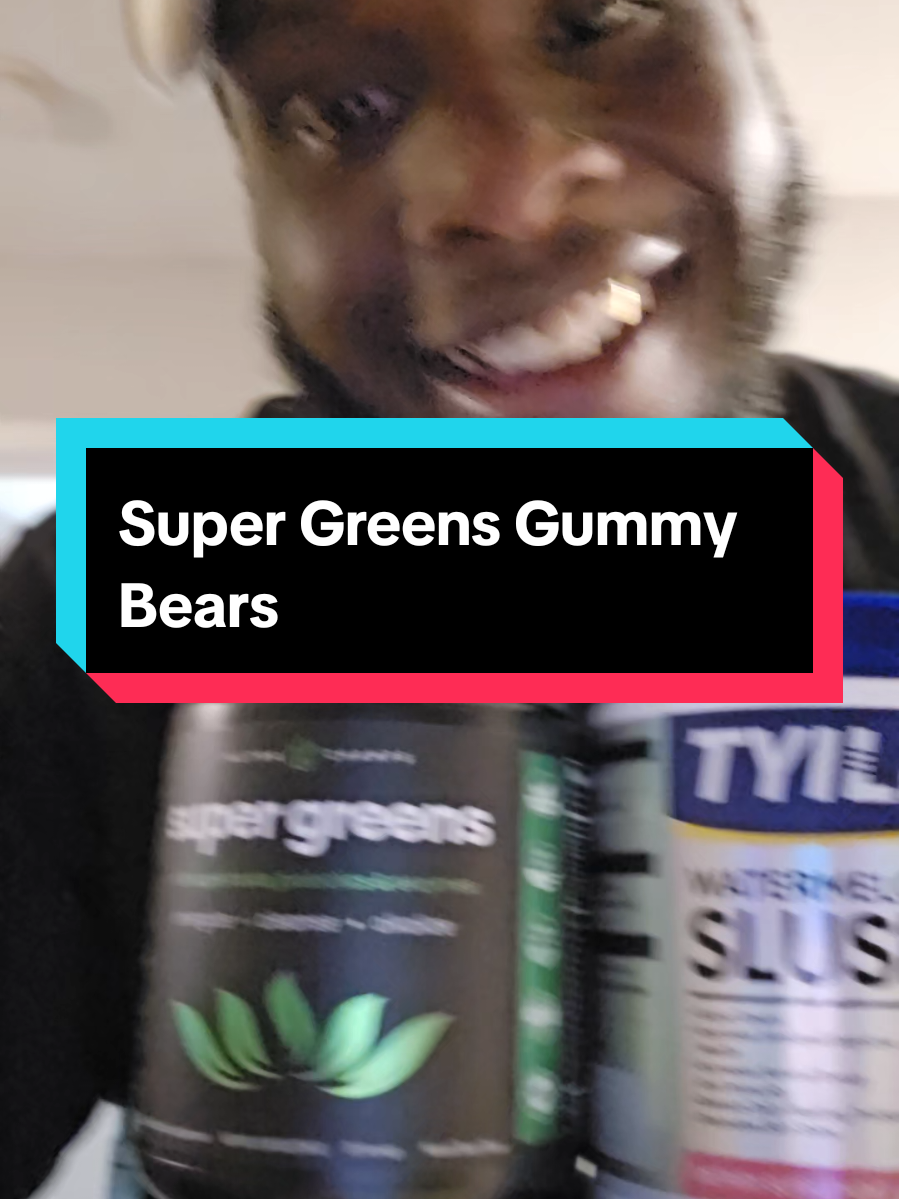 Super Greens Gummy Bears #supergreens #dietarysupplement #guthealth #superfoods #fyp 