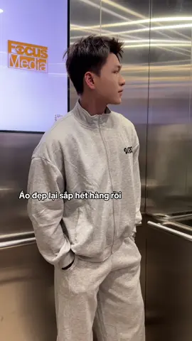 Đẹp nha #aokhoacni #aokhoacnam #phoidonam #outfit 