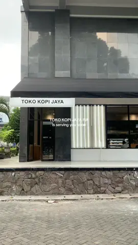 Toko Kopi Jaya’s newest outlet. Kali ini di FIA UB, next fakultas mana lg yh? #tokokopijaya 