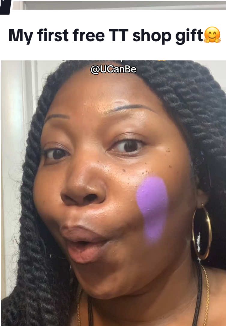 So thankful that @UCANBE gifted me this beautiful foundation 😝 - This is the foundation you need this creative/halloween makeup season 🤗😍  Mine is in shade “Violet purple” but it comes in many different shades for about $10 ! Get you some babes 🥰 #ucanbe #facepaint #creativemakeup #makeuplooks #ttshopdeals 