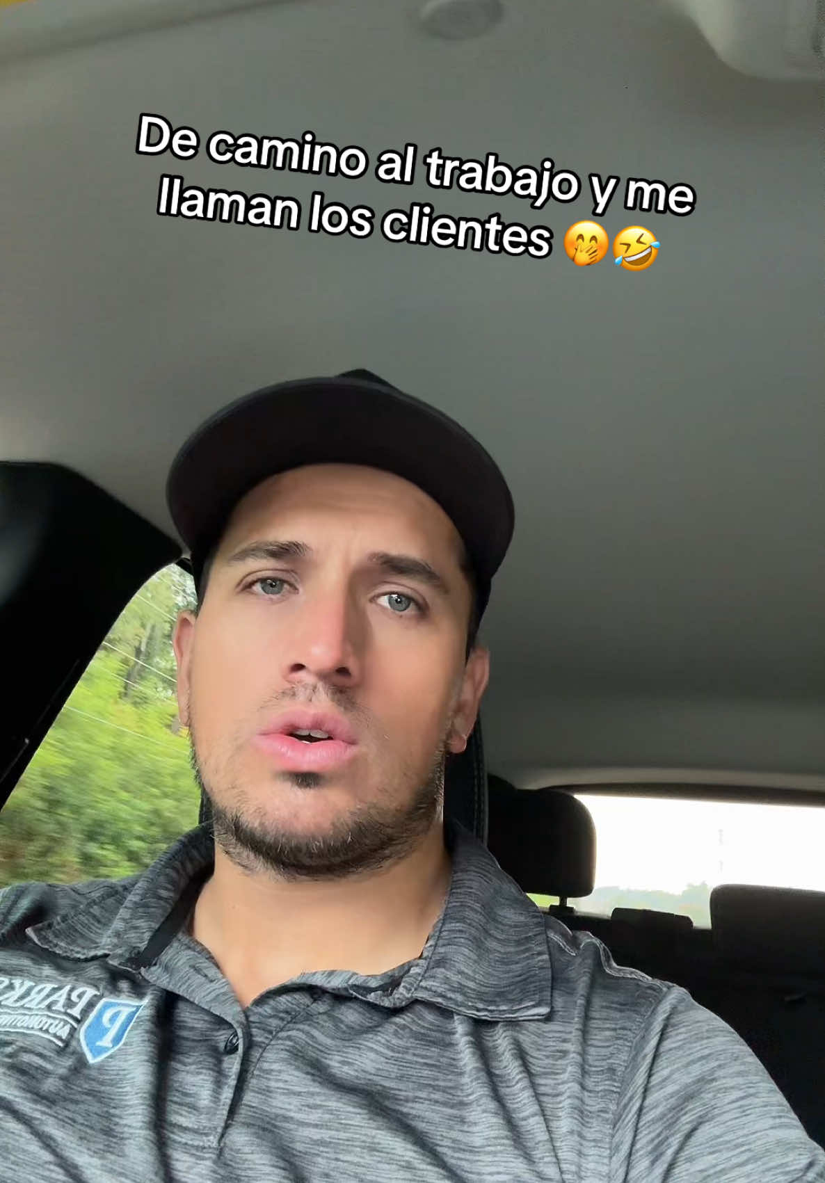 Y uno inspirado dándola toda en la canción 🤣🤭🤣🤭🤣🤭🤣🤭🤣 #latinostiktok #latinos #humor 