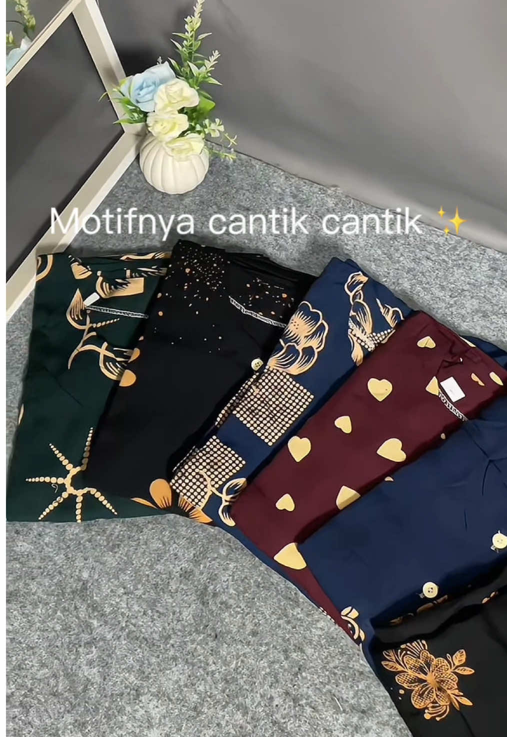 Sebagus dan sepremiummm inihh . Gak mau beli ? Yakinnnn ? #fyp #dasterviral #viral 