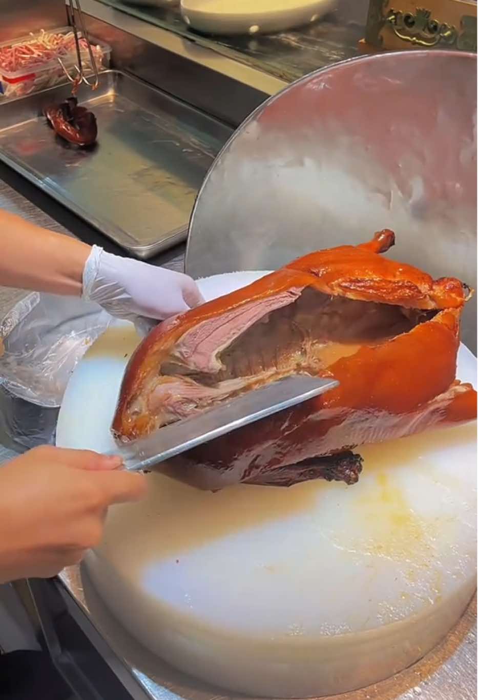 Yummy 😋 Roasted Duck 🦆 Cutting Knife 🔪 Skills. #satisfying #streetfood #duck #roasted #knifeskills 