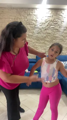 Delia in versione “BAMBOLA”#mammagiulia #boomfamily #perte #delia #