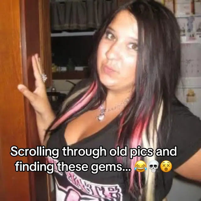 #y2k #2000s #2000sthrowback #emohair #fyp 