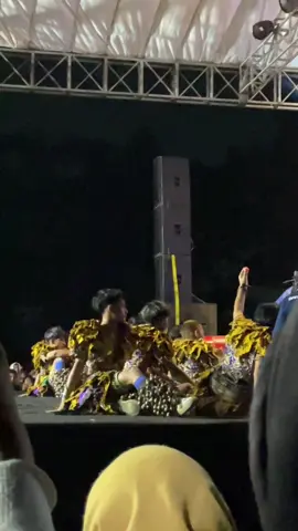 @kinderjoy🐣 aw .mantuk2 si aloy @Zull #gedrukbuto #gwsmlovers #magelang24jam #fy 