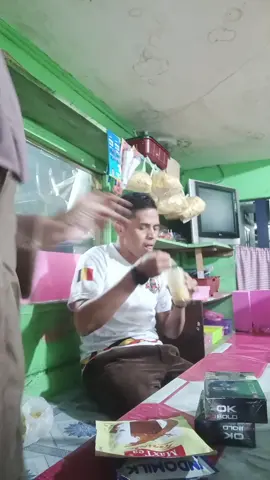 Selamat Malam Para Pejuang Rupiah...  💞@Ricky Yetri ⚽  #fyp  #capcut  #warung  #warungsembako  #pejuangrupiah 