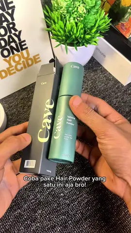 Lebih dari hair styling product, Cave Natural Hair Powder diformulasikan oleh Hydrolyzed Keratin dan Argan Oil yang juga memiliki manfaat untuk tetap menjaga kelembapan rambut, menutrisi, serta membuat rambut lebih lembut. #hairpowder #cavenaturalhairpowder #stylingrambut 