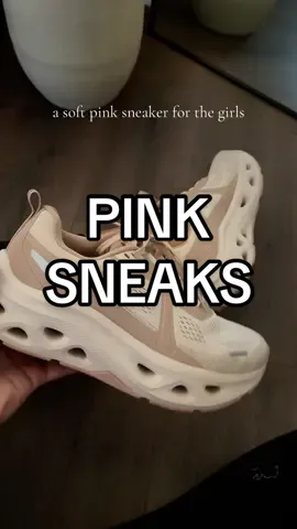 Perfect shade of pink for these chunky sneakers 👟 #shoes #womensshoes #sneakers#walkingshoes #tiktokshopcreatorpicks chunky walking shoes for women 